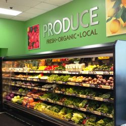 Earth Origins Market - 100% organic fruits and veggies