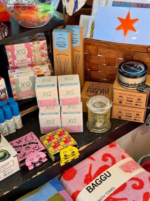 Foursided Card + Gift - On Clark in Lakeview by null