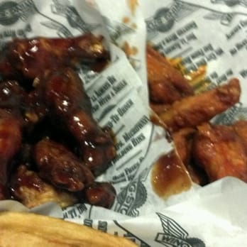 Wingstop - Delicioys mild & hickory BBQ - Chicken Wings Near Me - Glendale, California Wingstop - Delicioys mild & hickory BBQ - Chicken Wings Near Me - Glendale, California