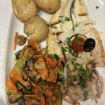 Restaurante Lucimar - Portuguese Near Me - Lisbon, 11