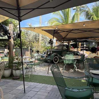 Emily's Garden - Coffee & Tea Near Me - Ft. Lauderdale, Florida