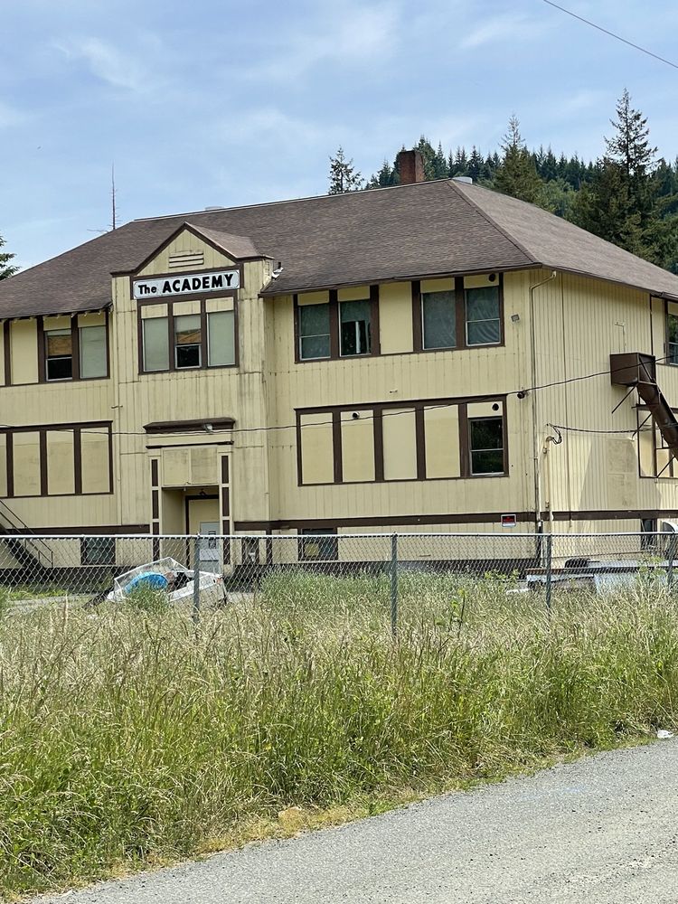 ACADEMY Updated October 2024 51287 Hatfield Rd, Myrtle Point