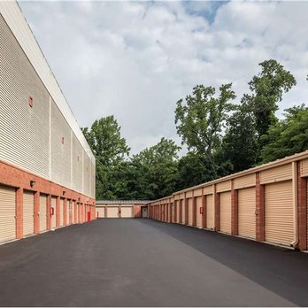 Extra Space Storage - Self Storage Near Me - Springfield, Pennsylvania