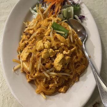 Thai Orchid Garden - Chicken pad thai - Thai Near Me - Pomona, California Thai Orchid Garden - Chicken pad thai - Thai Near Me - Pomona, California