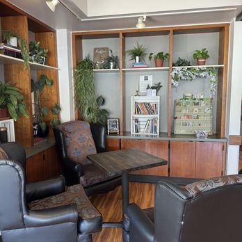 Crave Coffee & Tea - Seating area - Coffee & Tea Near Me - Temecula, California Crave Coffee & Tea - Seating area - Coffee & Tea Near Me - Temecula, California