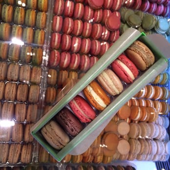 Pierre Hermé Paris - My picks - Desserts Near Me - Hong Kong, HK