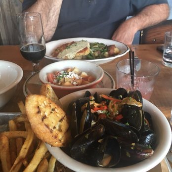 101 Craft Kitchen - Mussels yummy - New American Near Me - Westerville, Ohio