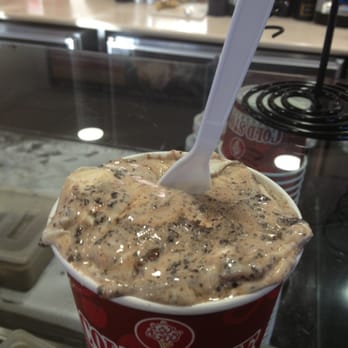 Cold Stone Creamery - Founders Favorite - Ice Cream & Frozen Yogurt Near Me - Anaheim, California Cold Stone Creamery - Founders Favorite - Ice Cream & Frozen Yogurt Near Me - Anaheim, California