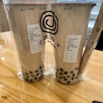JOOY TEA SHOPPE - ROSE JASMINE MILK TEA - Bubble Tea Near Me - Brooklyn, New York
