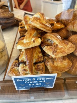 Carlton Bakery by null