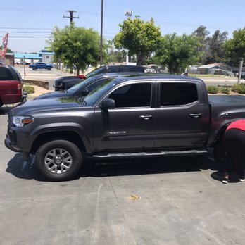 Clear Choice Windshield Replacement and Tint - Clear choice tint - Windshield Installation & Repair Near Me - Riverside, California