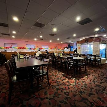International Buffet - Interior (Seating Area) - Buffets Near Me - Montebello, California