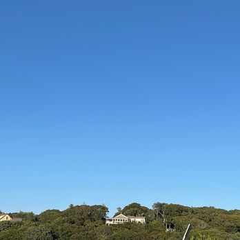 Menemsha Fish Market - Seafood Markets Near Me - Chilmark, Massachusetts