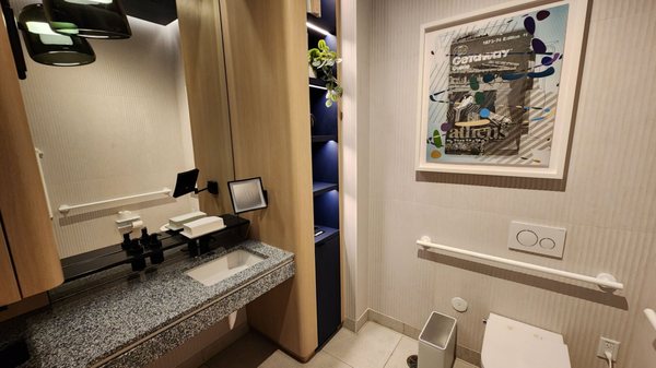 Capital One Lounge at DFW by null