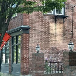 Anania Chiropractic - Easy, accessible parking