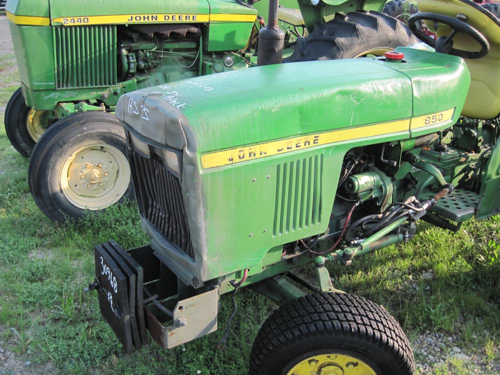 ROBERTS FARM EQUIPMENT 17 Photos 11377 State Rt 177, Camden, Ohio
