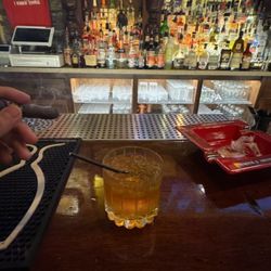 Churchill’s Cigar Bar - Bar