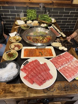 Chun La Hao Chong Qing Hot Pot by null