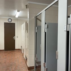 Apple River Family Campground - Women's bathroom