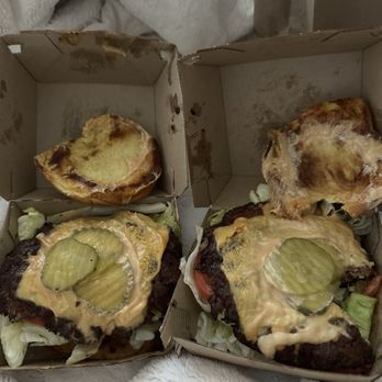 For The Win - Sad "bacon cheeseburgers" without bacon. - Burgers Near Me - San Diego, California