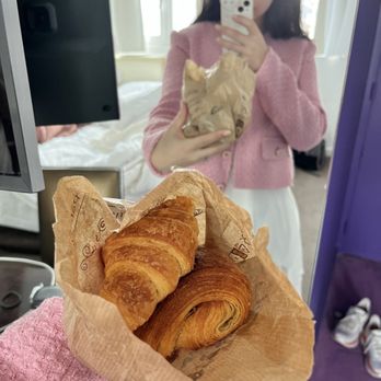 Boulangerie Moderne - Bakeries Near Me - Paris, 75
