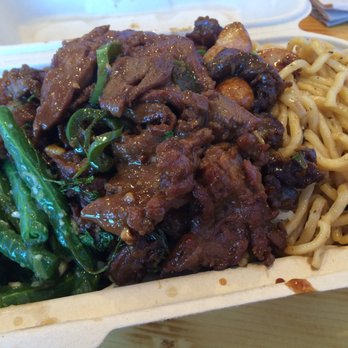 Blurr Kitchen - Beef, green beans, garlic noodles. - Asian Fusion Near Me - Santa Clara, California
