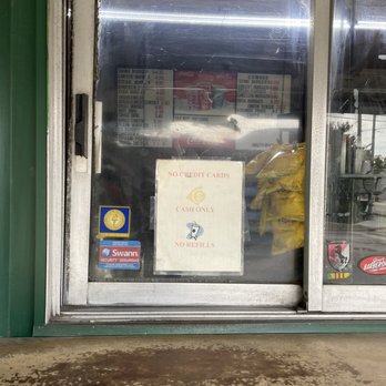 Someburger - Cash only, looks aggressive but staff was very nice - Burgers Near Me - Houston, Texas Someburger - Cash only, looks aggressive but staff was very nice - Burgers Near Me - Houston, Texas