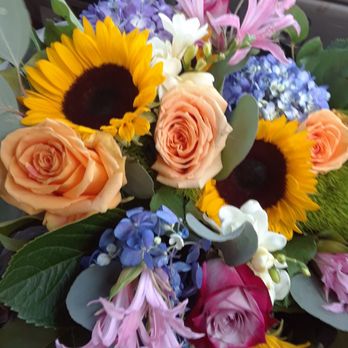 Pure Design - Florists Near Me - Philadelphia, Pennsylvania