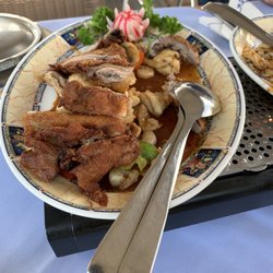 Hong Kong - Knusprige Ente mit 8 Köstlichkeiten