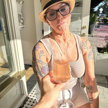 Stile+Grace - Spending time with a great friend and wine - Women's Clothing Near Me - Tracy, California