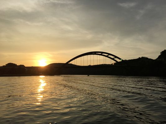 Lake Austin Boat Tours