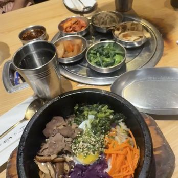 Choi's Garden - Bulgogi Hot Stone Pot 뚝배기 불고기 and ban chan - Korean Near Me - Honolulu, Hawaii Choi's Garden - Bulgogi Hot Stone Pot 뚝배기 불고기 and ban chan - Korean Near Me - Honolulu, Hawaii