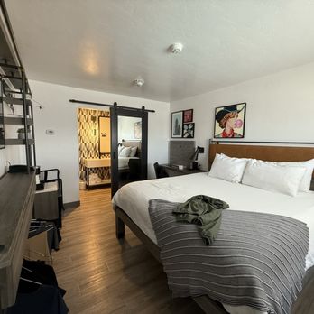 Voco The Tuxon - Room - Hotels Near Me - Tucson, Arizona Voco The Tuxon - Room - Hotels Near Me - Tucson, Arizona