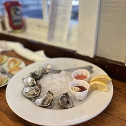 Santa Barbara Shellfish Company - Half Dozen Kumamoto Oysters