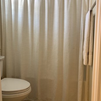 Protex Construction - Bathroom before remodel - General Contractors Near Me