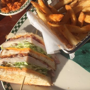 Barney's Beanery - Breakfast & Brunch Near Me - Santa Monica, California Barney's Beanery - Breakfast & Brunch Near Me - Santa Monica, California