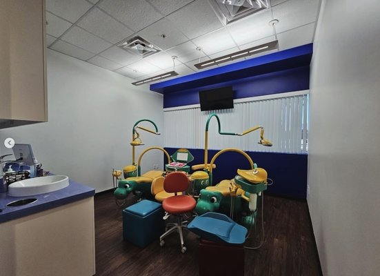 Commercial Painting - Scar Painting is your trusted partner for all your painting needs. Our team of expert painters have years of experience in providing high-quality painting services for residential, commercial, and new residential. We use the latest techniques and tools to ensure that your property looks its best. Call today for your free consultation! Commercial Painting - Scar Painting is your trusted partner for all your painting needs. Our team of expert painters have years of experience in providing high-quality painting services for residential, commercial, and new residential. We use the latest techniques and tools to ensure that your property looks its best. Call today for your free consultation!