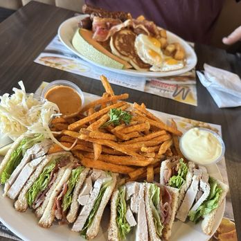 Markham Station - The Station Club Sandwich Sweet Potato Fries - Italian Near Me - Richmond Hill, Ontario Markham Station - The Station Club Sandwich Sweet Potato Fries - Italian Near Me - Richmond Hill, Ontario