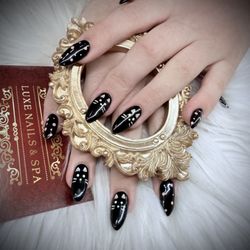 Why choose Luxe Nails & Spa 1680?
 Premium products and the latest techniques for healthy, stunning nails.
‍ A clean, safe, and comfor