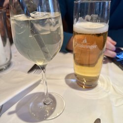 Altstadtbeisl - Weinschorle und bier