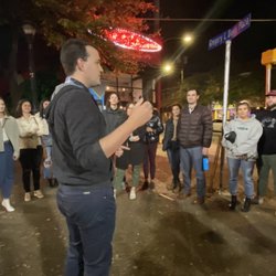 Little 5 Points Halloween Festival & Parade - Our tour guide with a captive audience.
