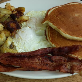 Sunset Grill - Breakfast & Brunch Near Me - Mississauga, Ontario
