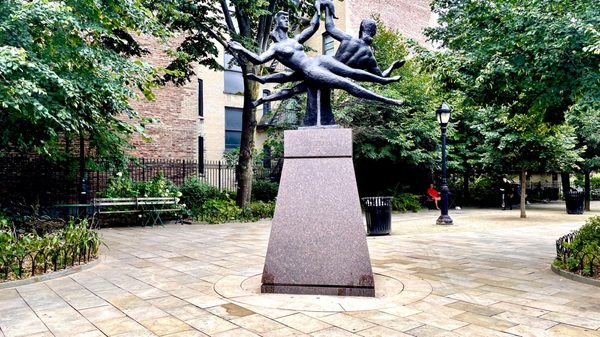 BLEECKER STREET PLAYGROUND - Updated August 2024 - 24 Photos - 412-416