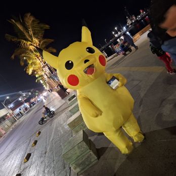 Fun Factory Parties - Party Characters Near Me - Sherman Oaks, California