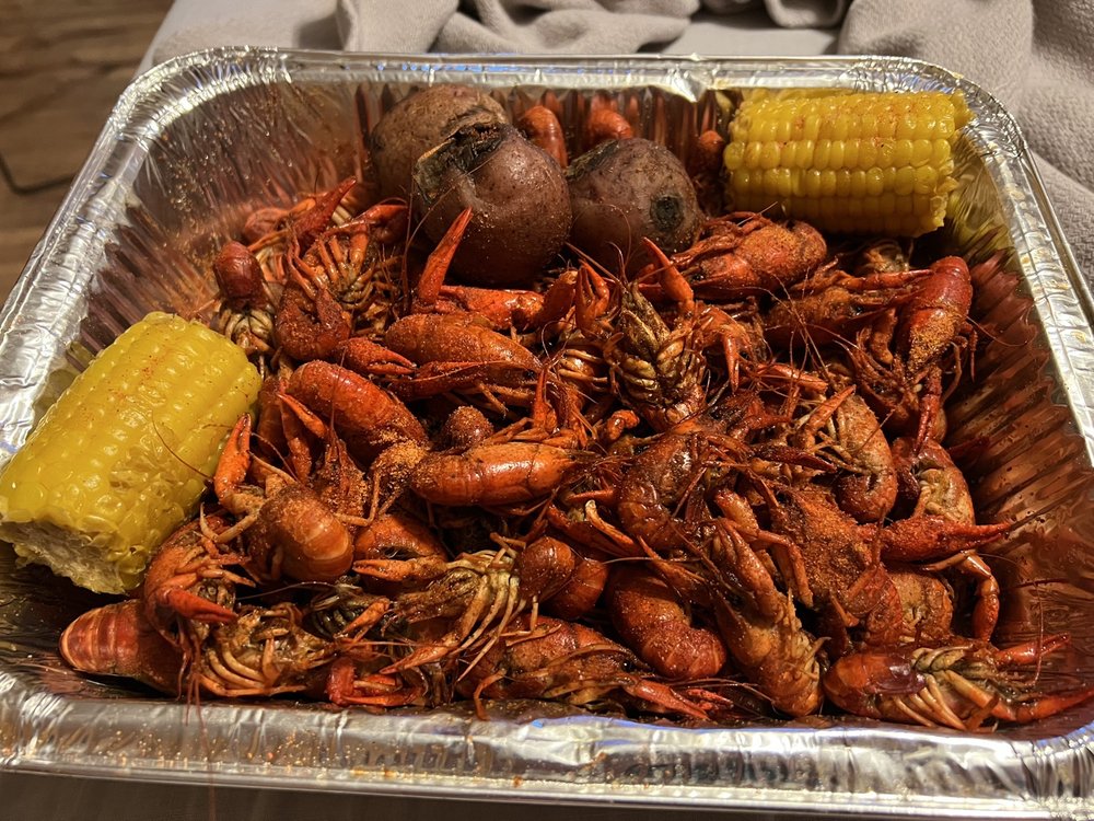 FROGS Updated November 2024 14 Photos & 36 Reviews 1507 North St