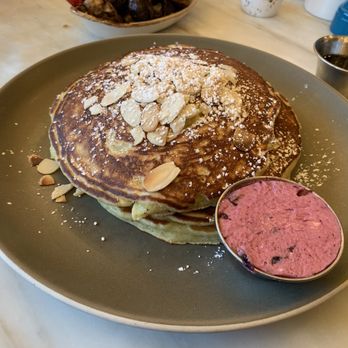 FIG Restaurant - Lemon Ricotta Pancakes - Bars Near Me - Santa Monica, California FIG Restaurant - Lemon Ricotta Pancakes - Bars Near Me - Santa Monica, California