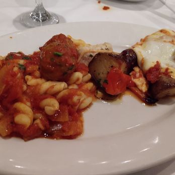 La Parma III Italian Restaurant - Chicken park, meatball, chicken scarpiela, etc - Italian Near Me - Oceanside, New York La Parma III Italian Restaurant - Chicken park, meatball, chicken scarpiela, etc - Italian Near Me - Oceanside, New York