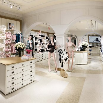 Intimissimi - Women's Clothing Near Me - Miami, Florida Intimissimi - Women's Clothing Near Me - Miami, Florida