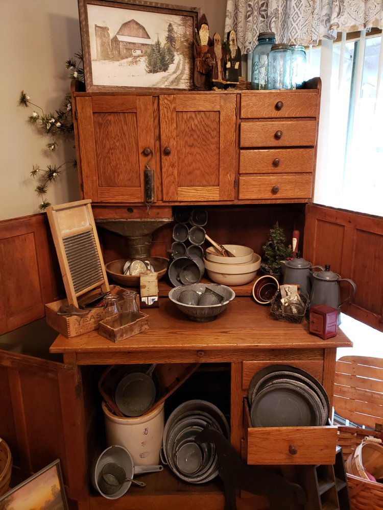 GREEN FROG ESTATE SALES 15 Photos Olathe, Kansas Estate