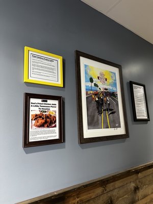 Gus's World Famous Fried Chicken by null